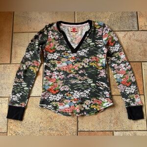 Lucky Brand Thermal Long Sleeve V-Neck Floral Print Top Rare Vintage Y2K Size S